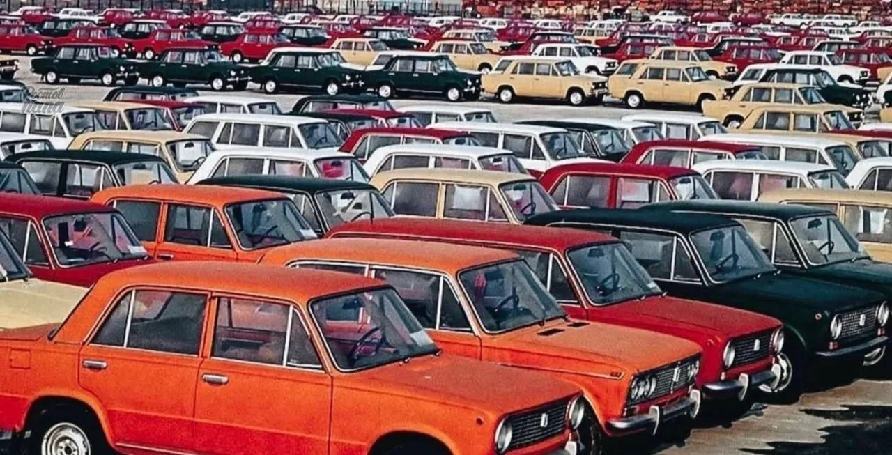 🚗 Власти пересадят всех россиян на отечественные машины!

Уже к 2030 году граждане смогут позволить