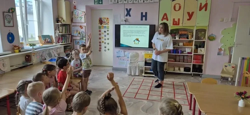👩‍⚕️ Врач-стоматолог-хирург детского лечебно‑хирургического отделения в г. Ярославле Заррина Алекса