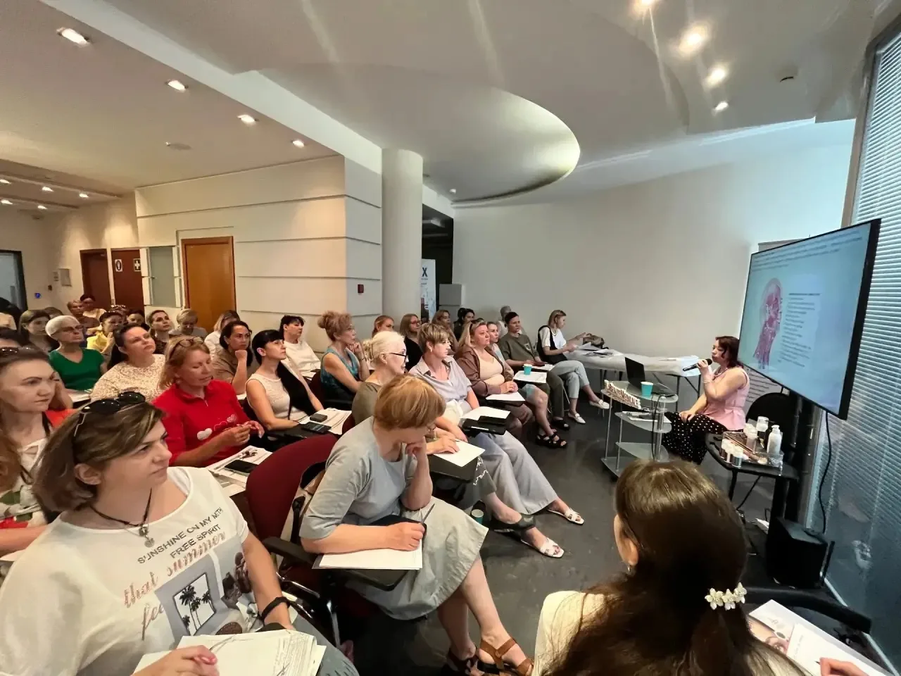 В Москве прошел наш долгожданный очный семинар для косметологов по теме «Феруловая биоскульптура». 
