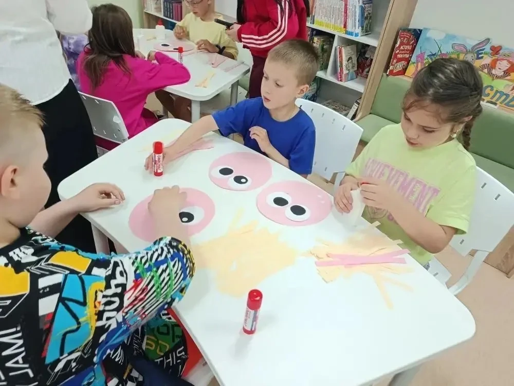 Вот и наступило лето ☀️🌊

Думаю, вы, как и мы, уже задумывались: чем будет заниматься ребёнок? Отдо