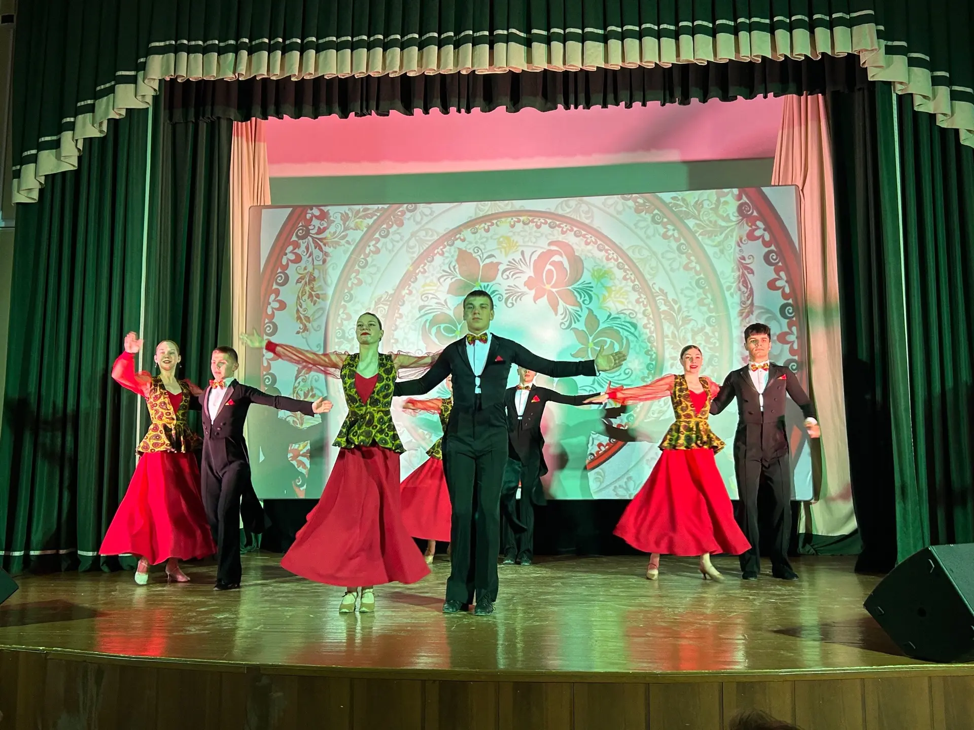 🇷🇺11 февраля в Центре культуры «Юбилейный» состоялось торжественное открытие Года единства народов