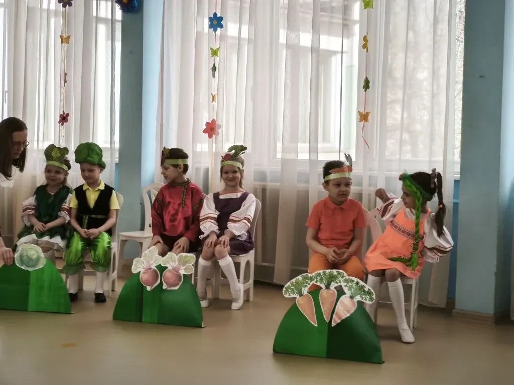 🦔Сказка «Пых» — волшебство на сцене нашего сада!🪄 
В рамках «Недели сказок» воспитанники 
 старшей