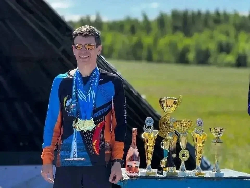 🚗Обнинский пилот Александр Флярковский стал двукратным чемпионом России 

На соревнованиях по сверх