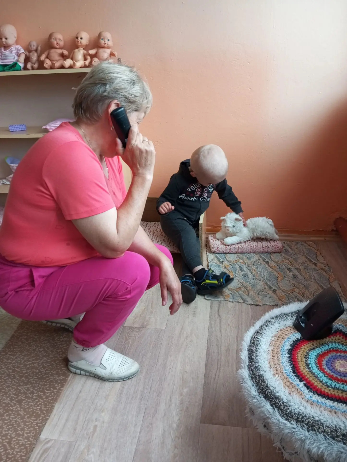 С целью формирования у детей первоначальных представлений о заботе о здоровье домашних питомцев; чер