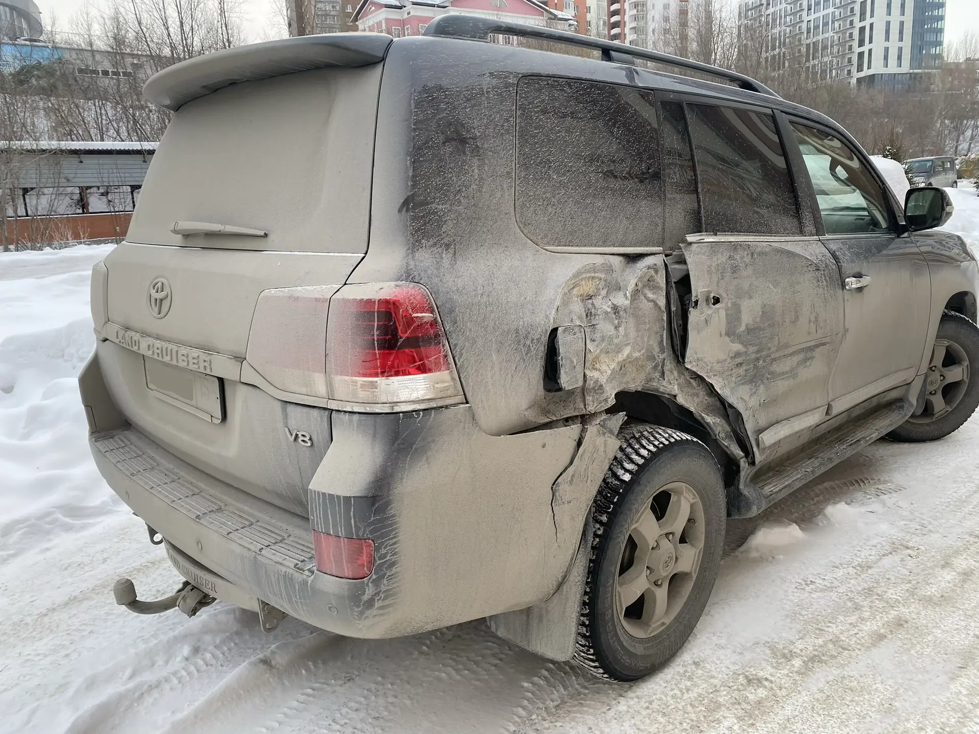 Вытянули / поменяли / покрасили борт ТЛК200