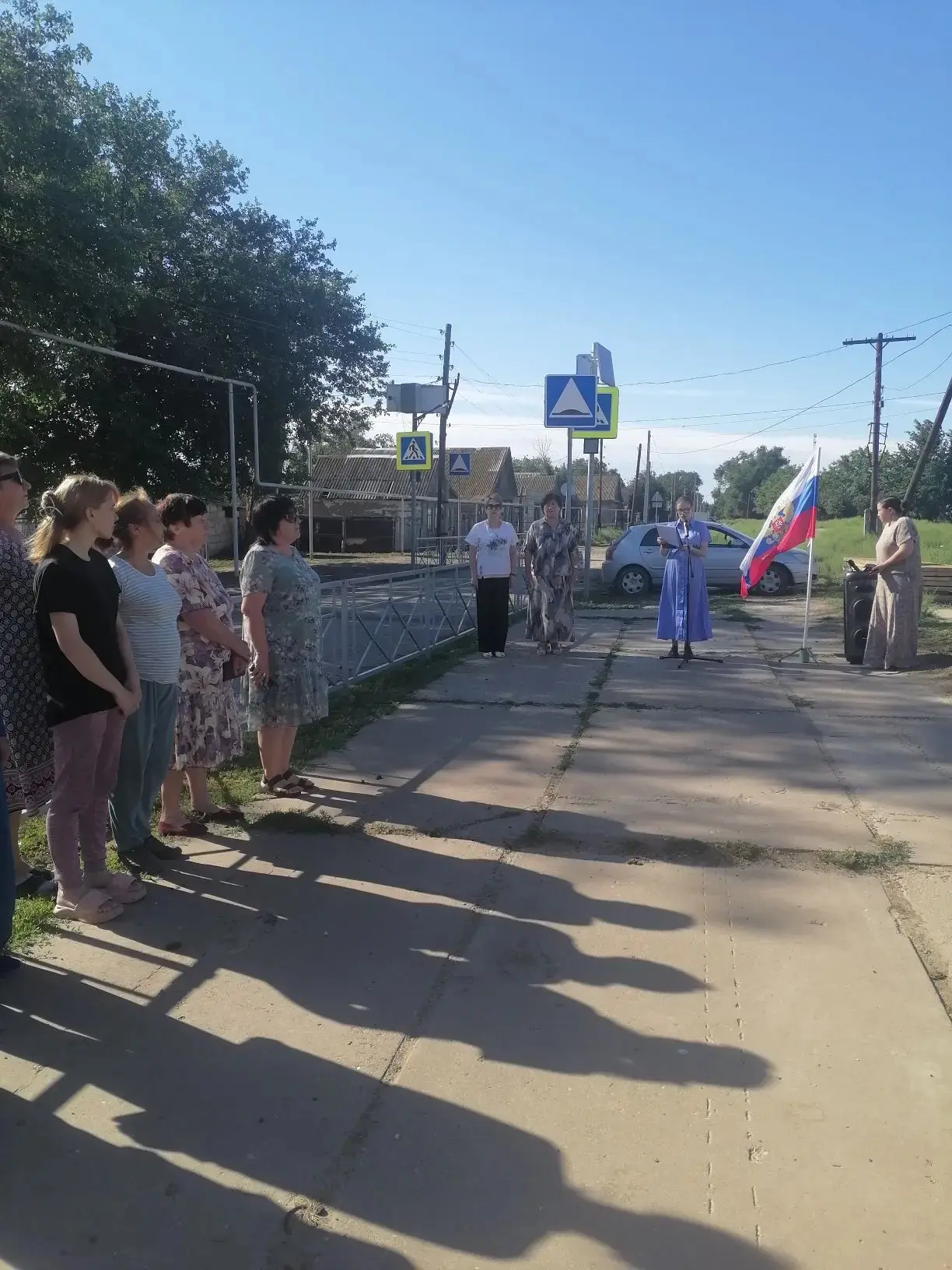 22 июня — День памяти и скорби.

Сегодня сотрудники нашей школы приняли участие в сельском митинге, 
