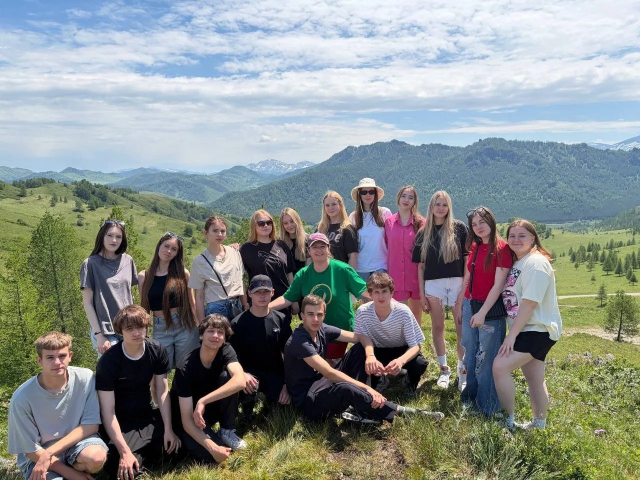 ⛰Лучшая группа Экономического факультета Алтайского ГАУ побывала на спортивно-оздоровительной базе в