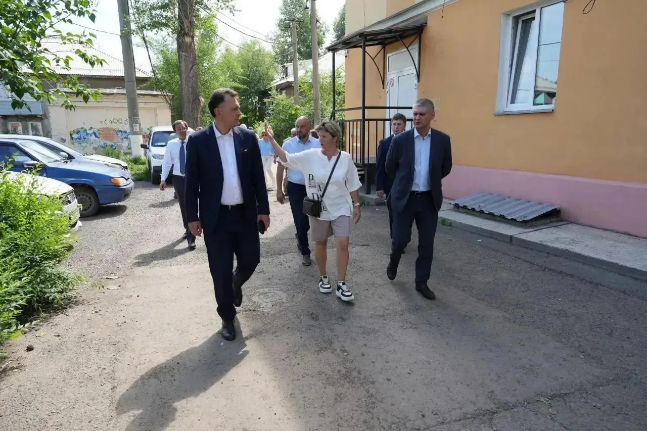Освещение, водоотвод, благоустройство, ремонт школы и проездов: таким получился спектр вопросов пято