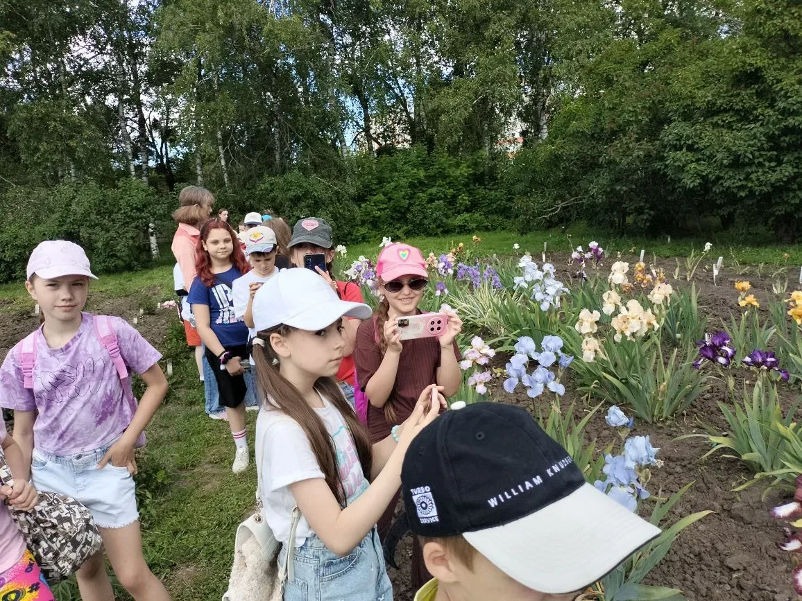 ☀🌳🌺🦋ЛЕТО - 2026. МЕСТО ВСТРЕЧИ - "КОЛОКОЛЬЧИК": ДЕНЬ 7⃣-ОЙ
🌳🐞🌸ПРИКЛЮЧЕНИЯ В БОТАНИЧЕСКОМ САДУ: