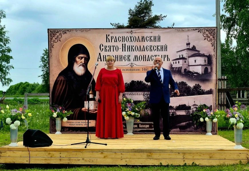 3 июня артисты Дома народного творчества приняли участие в замечательном празднике «И храма свет под