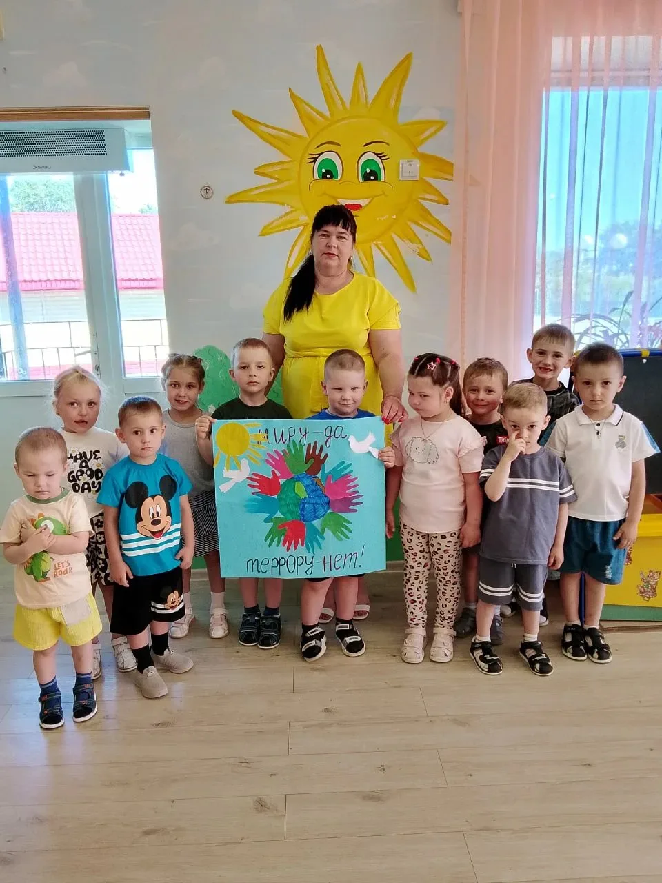 🕊️ Мир начинается с детства! 🕊️
В детском саду «Дюймовочка» прошла важная и нужная беседа с воспит