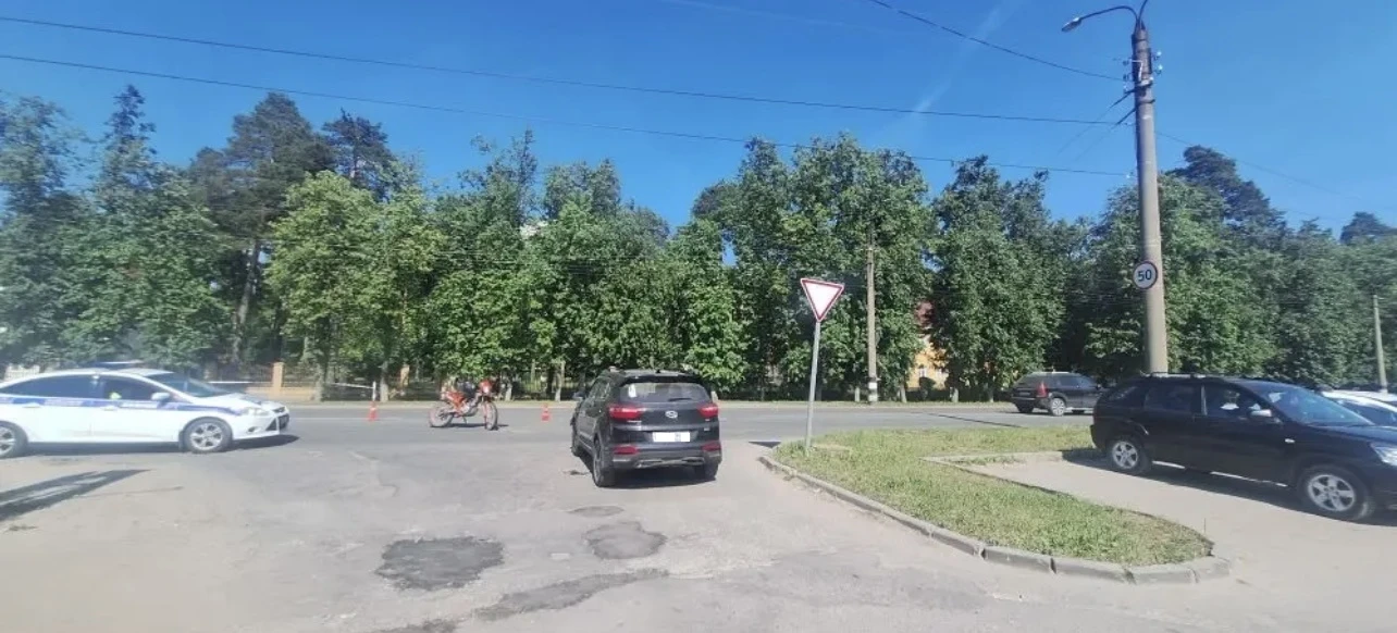 ГАИ напоминает: спортинвентарь предназначен для тренировок и соревнований!


По предварительной инфо