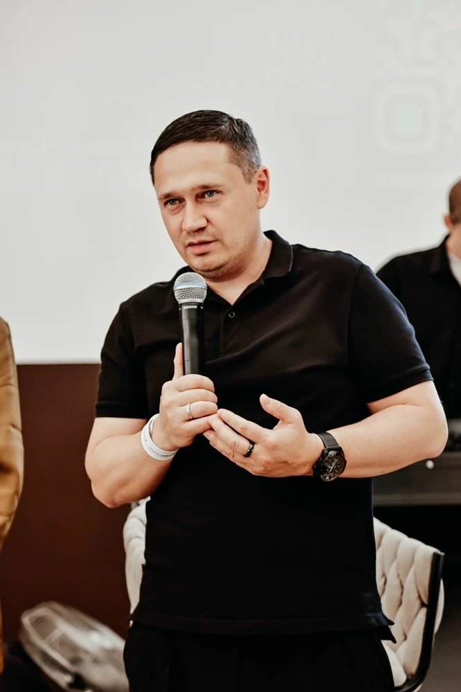 Александр Касьянов рассказал о текущем этапе работы участников «Боевого кадрового резерва»

В Тюменс