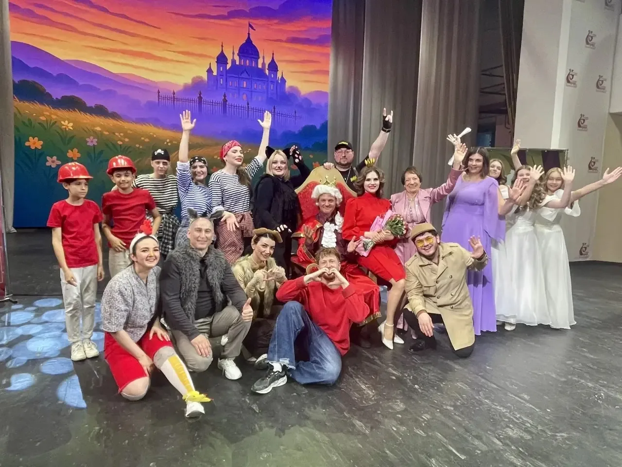 Наши таланты на большой сцене! 🎭✨

С гордостью сообщаем замечательную новость: учащиеся классическо