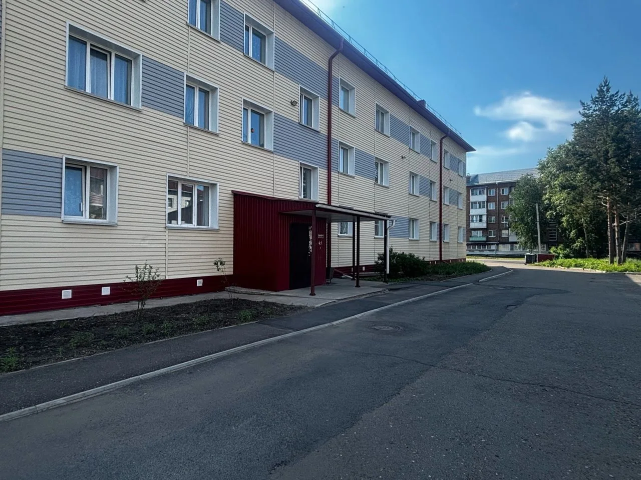 Спиртзавод Юбилейная 28а ,
 1 комн. , в новом доме ! 
Общая площадь 30м.кв. 
цена : 3100000₽
Тел: 89