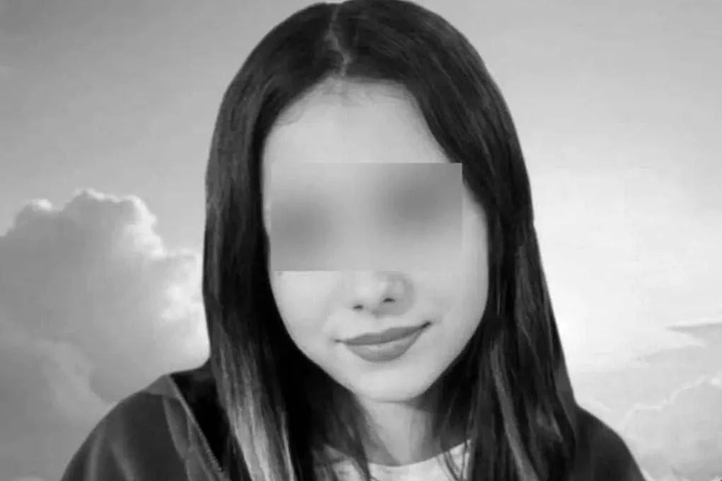 🚆 В Электроуглях 17-летняя девушка погибла во время фотосессии у поезда

Трагедия произошла на стан