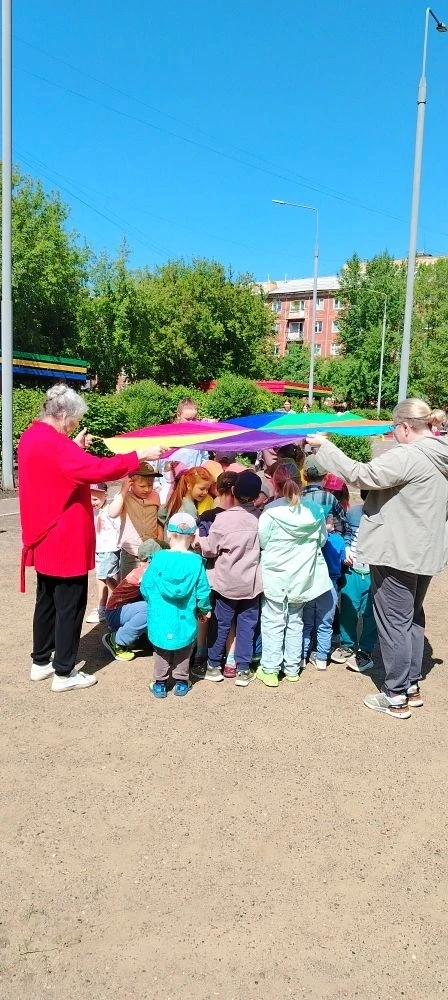 🎁В наших творческих мастерских Детско-родительского фестиваля "Коробка" из-под детских ручек и с по