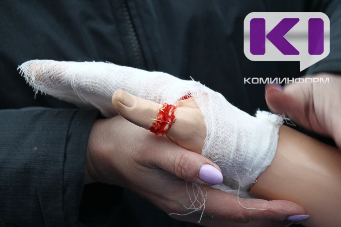 ШКОЛА В ПРИЛУЗЬЕ КОМПЕНСИРУЕТ РЕБЕНКУ ПЕРЕЛОМ ДВУХ РУК

Ребенку из Прилузского района будет выплачен