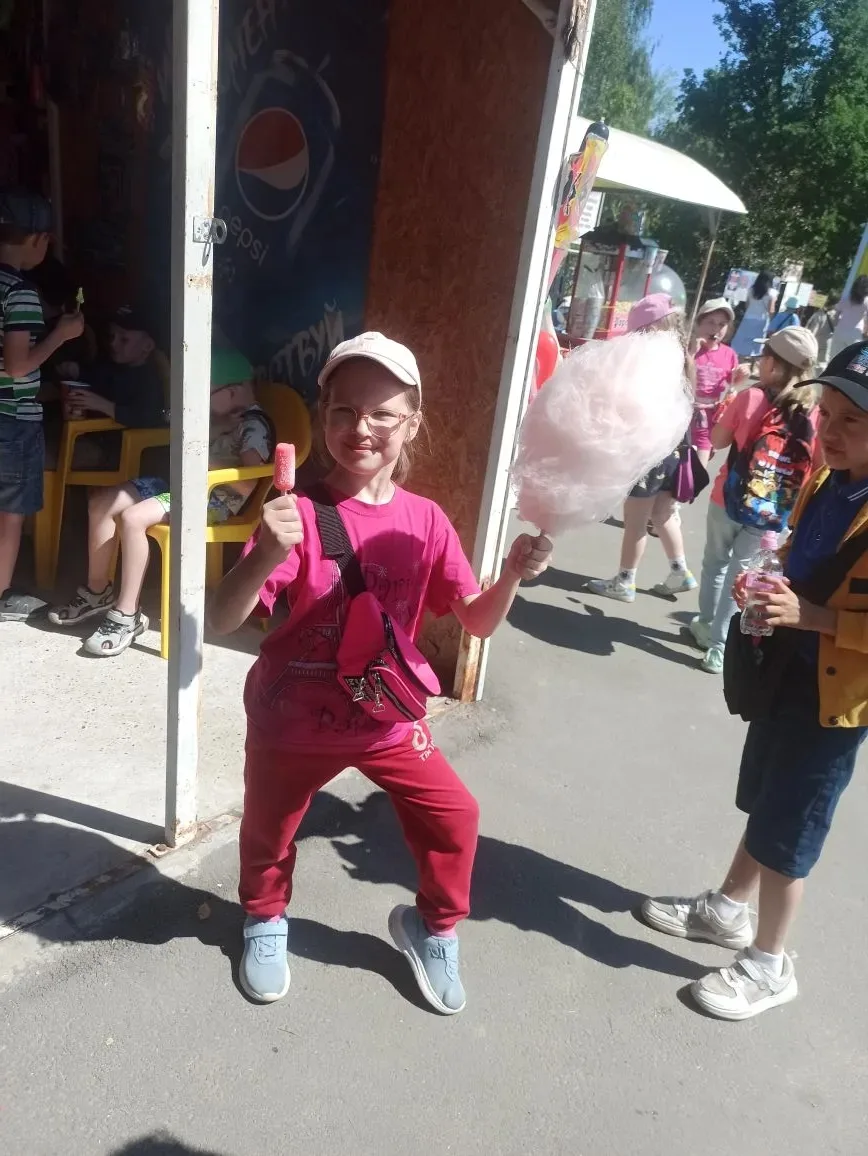 🐻 ЭКОС в гостях у природы: поездка в Медведевский зоопарк

Наши юные экологи из лагеря «ЭКОС» продо