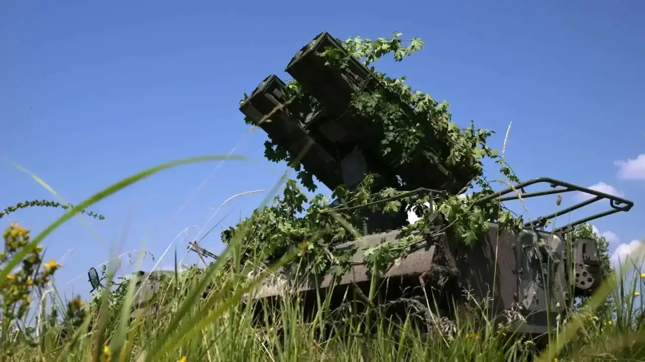 ⚡️ За прошедшую ночь дежурными средствами ПВО перехвачены и уничтожены 187 украинских беспилотных ле