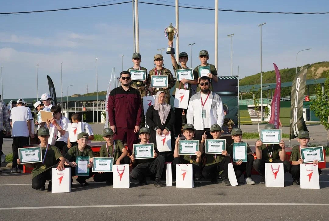 🏆 Команда «Фортес» Ахмат-Юртовской средней школы №2 стала победителем регионального этапа Всероссий
