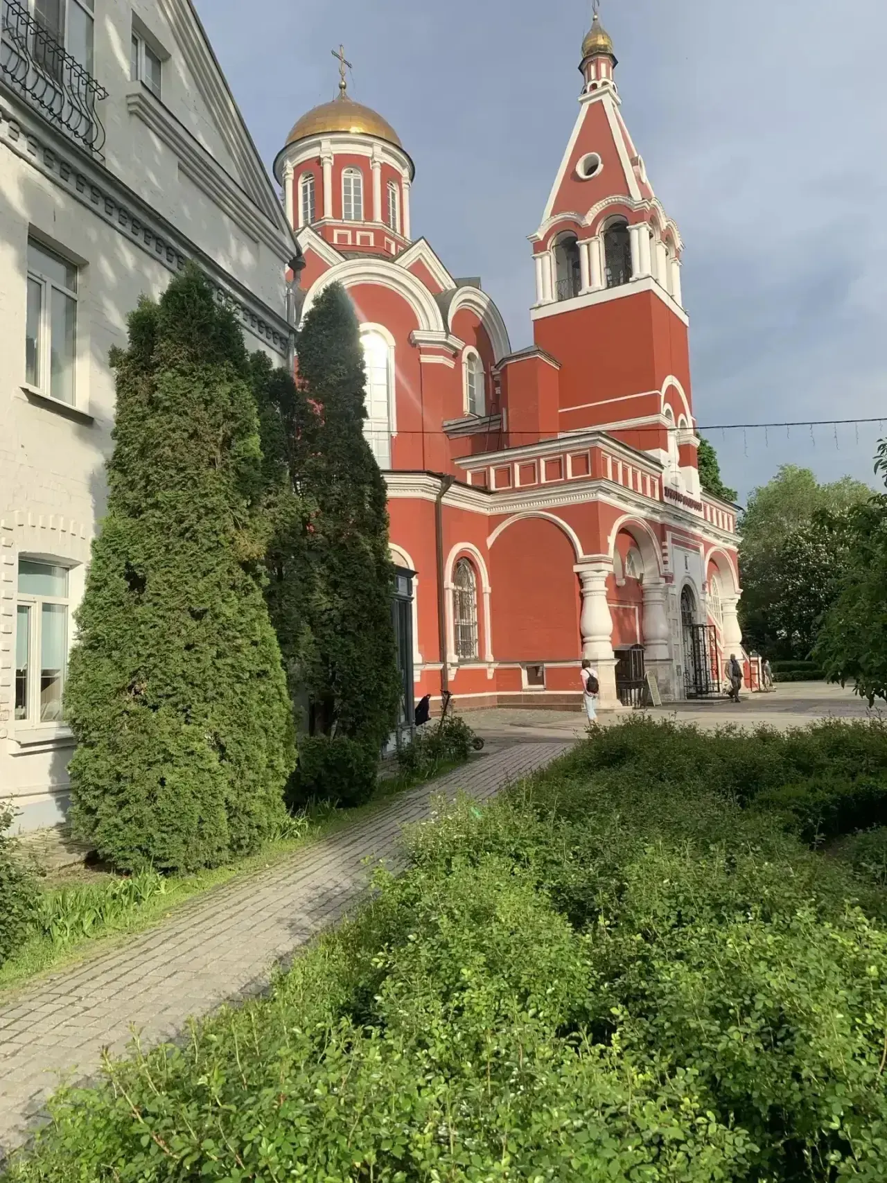 #ДоброеУтро

🌤️ Доброе утро, новая неделя!
Пусть она будет не слишком суетливой, но при этом успешн