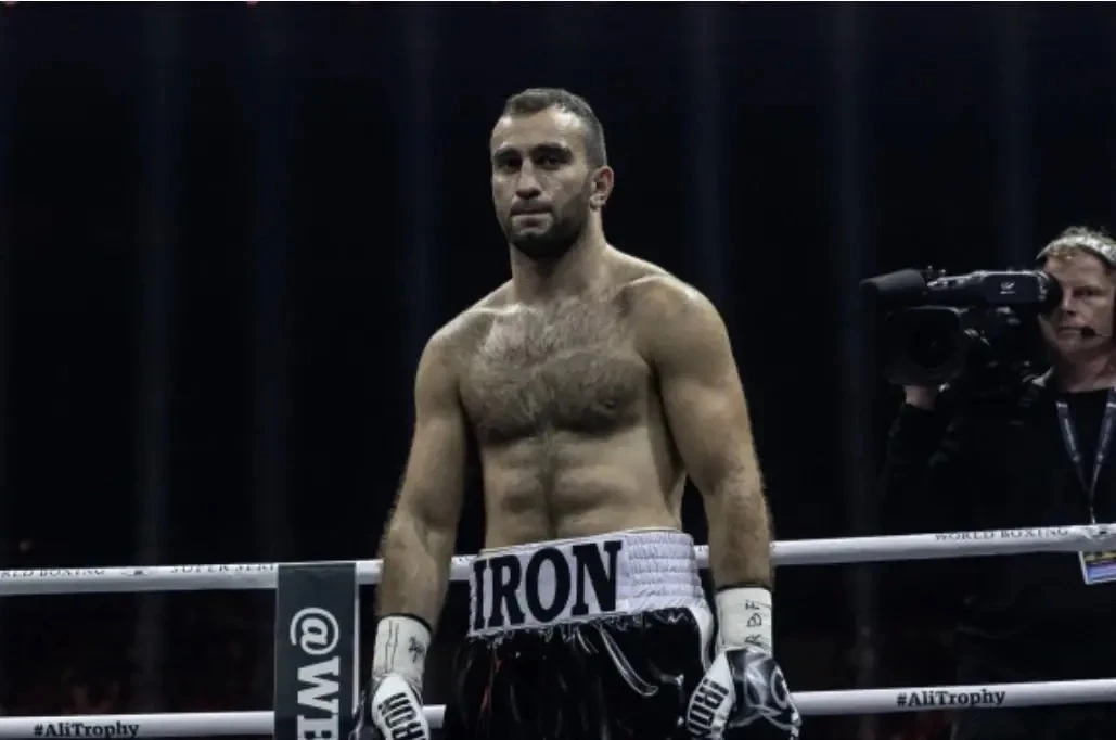 Обладатель чемпионского титула WBA Regular в супертяжелом весе Мурат Гассиев не знает точно, почему 
