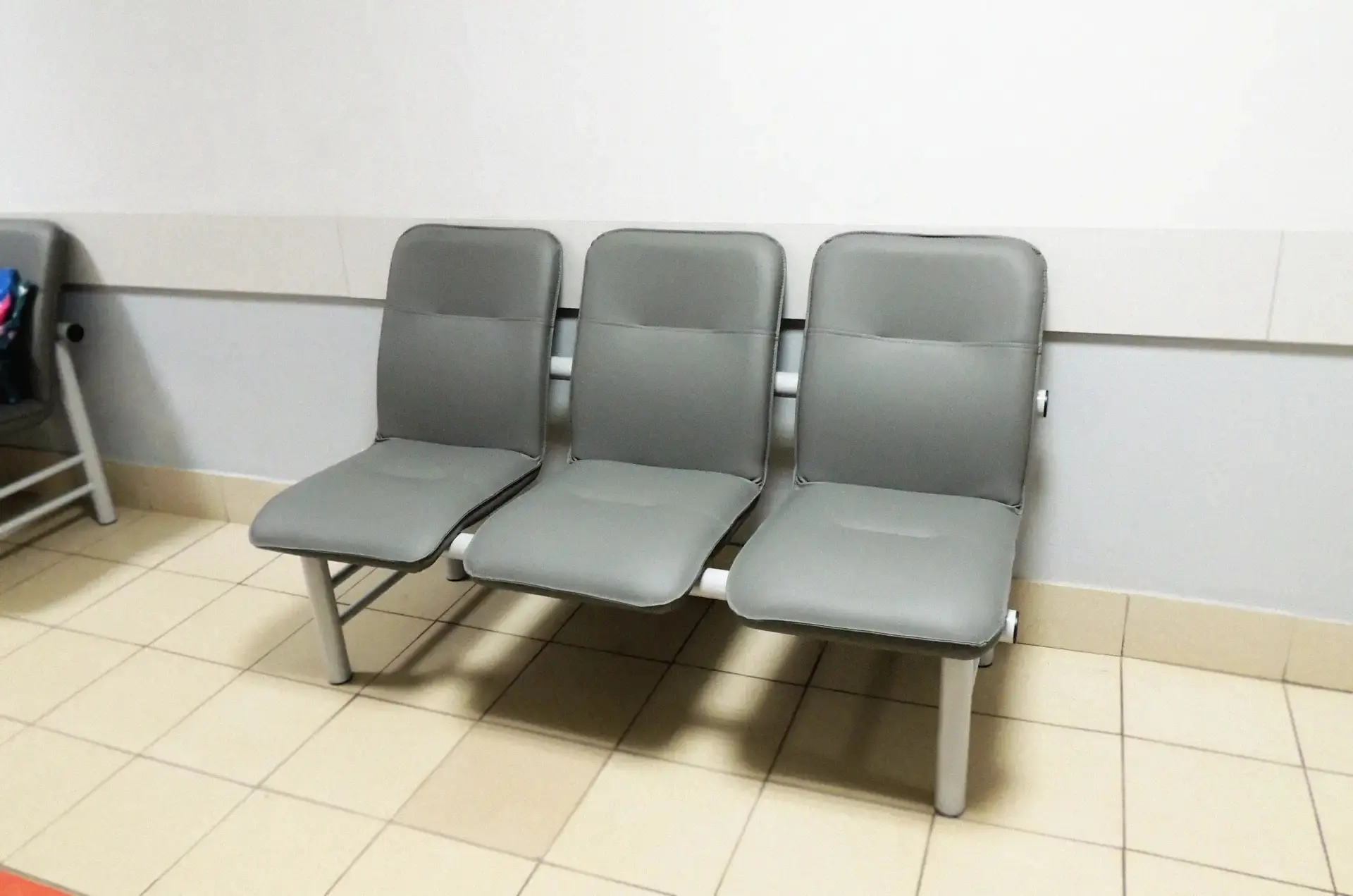 В приемном отделении ОКБ произошли приятные изменения.

Холодный металл ушёл в прошлое. Многие наши 