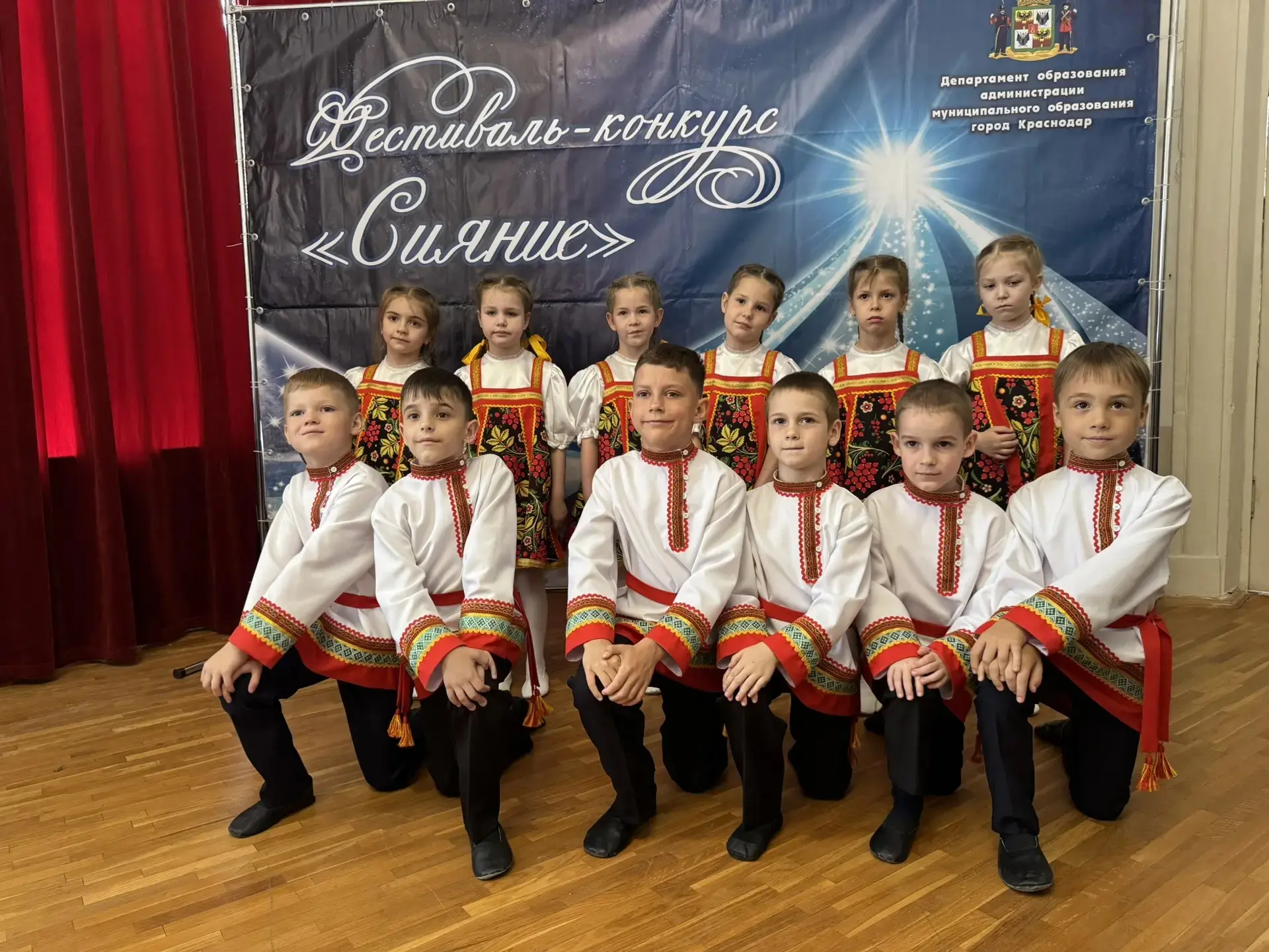 Поздравляем музыкального руководителя Асриян Алину Гавриловну с победой в муниципальном фестивале-ко
