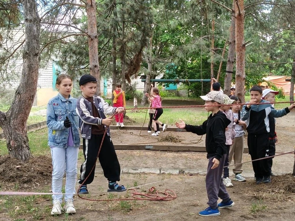 Пришкольный лагерь: весело и познавательно!
Именно так отзываются о своем отдыхе ребята из лагерей ш
