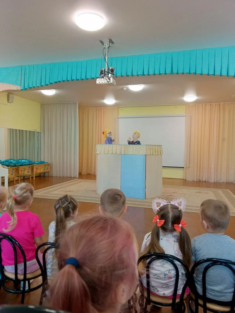 🌼Вечер в детском саду прошёл под звуки музыки🎶.
🎼Спасибо воспитанникам и преподавателям детской м