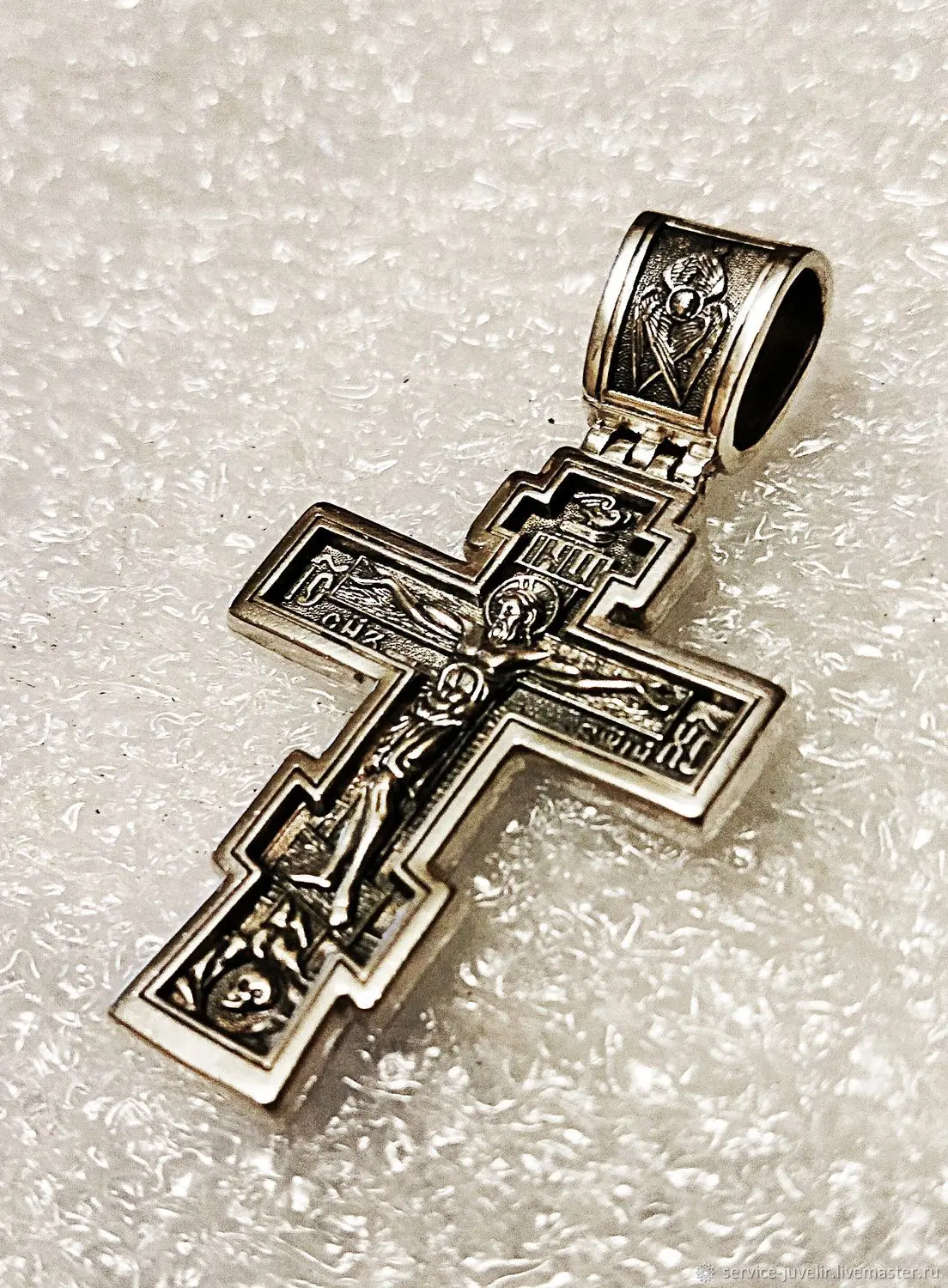 🙏 Во время Великой Отечественной войны в одной из русских деревень мать провожала сына на фронт. Сы
