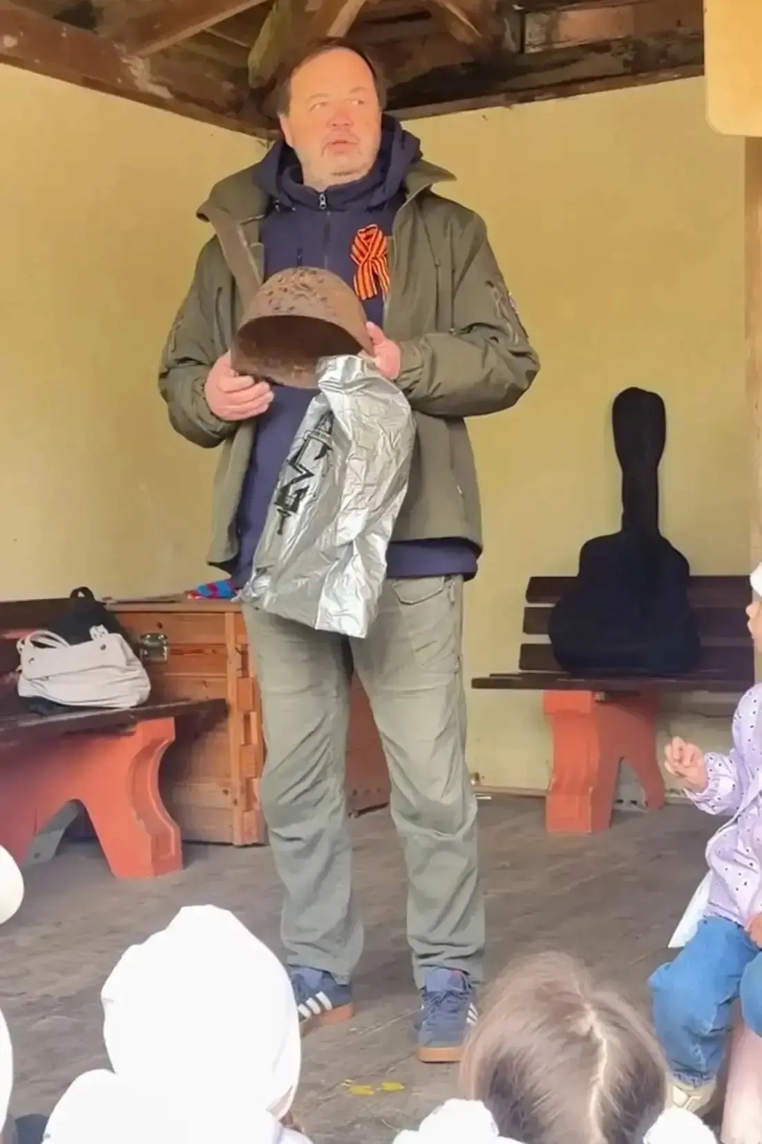 Уважаемые родители!

Мы искренне благодарны вам за поддержку детей и за ваше участие в торжественном