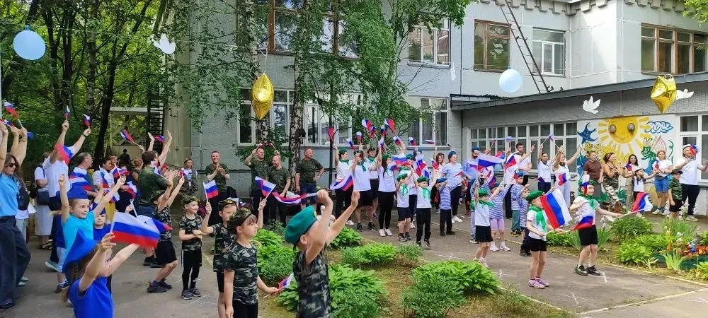 🇷🇺 В дошкольном отделении школы N6 прошла «Зарница», посвященная Дню России
Праздник отметили ярко