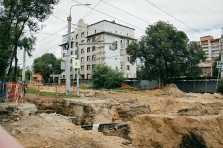 #ПокаНеРодила

Новый роддом в Благовещенске - котлован уже роют.

На участке будущего роддома уже во
