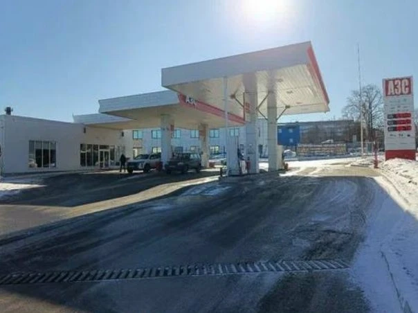 Бензин резко подорожал в Кировской области 
 
На АЗС «Киров-Нефть» сегодня выросли цены на топливо: 