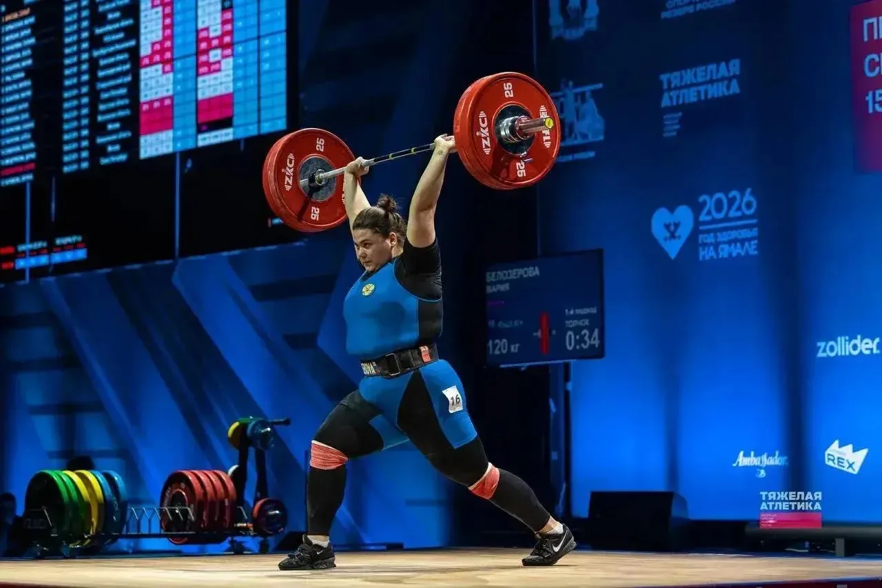 🏋🏼‍♀️ Первенство России среди юниоров и юниорок по тяжелой атлетике

Наша студентка ярко выступила