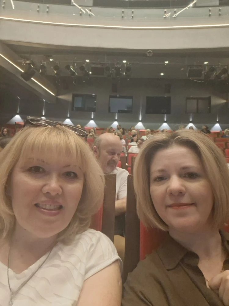 Я так давно хотела сделать себе этот подарок… и вчера это наконец-то случилось! 💕

Я убеждена: мама