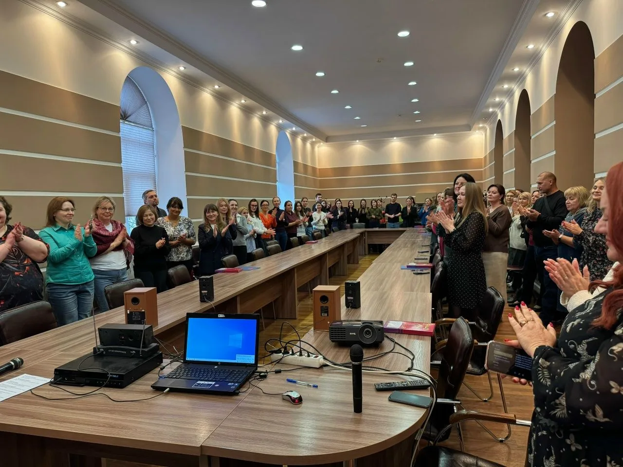 В День бухгалтера наградили отличившихся сотрудников Централизованной бухгалтерии Василеостровского 