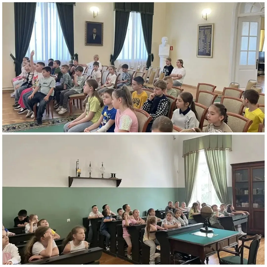🔆 3 июня в летнем лагере 🔆

🎶 Традиционная музыкальная зарядка;
🇷🇺 Организационная линейка;

⏳ 