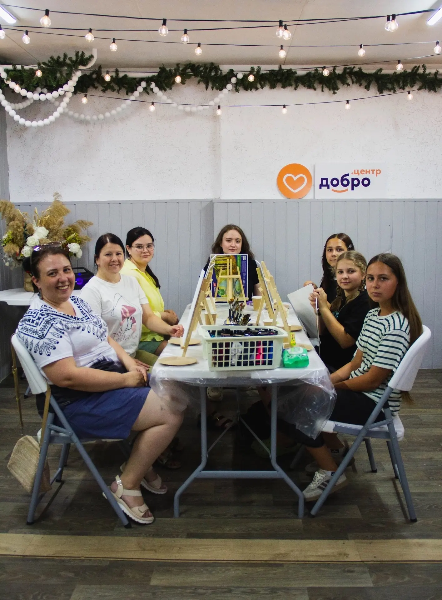 💐 7 июля в молодёжном центре «Проспект» прошла серия мастер-классов, посвященная Дню семьи, любви и