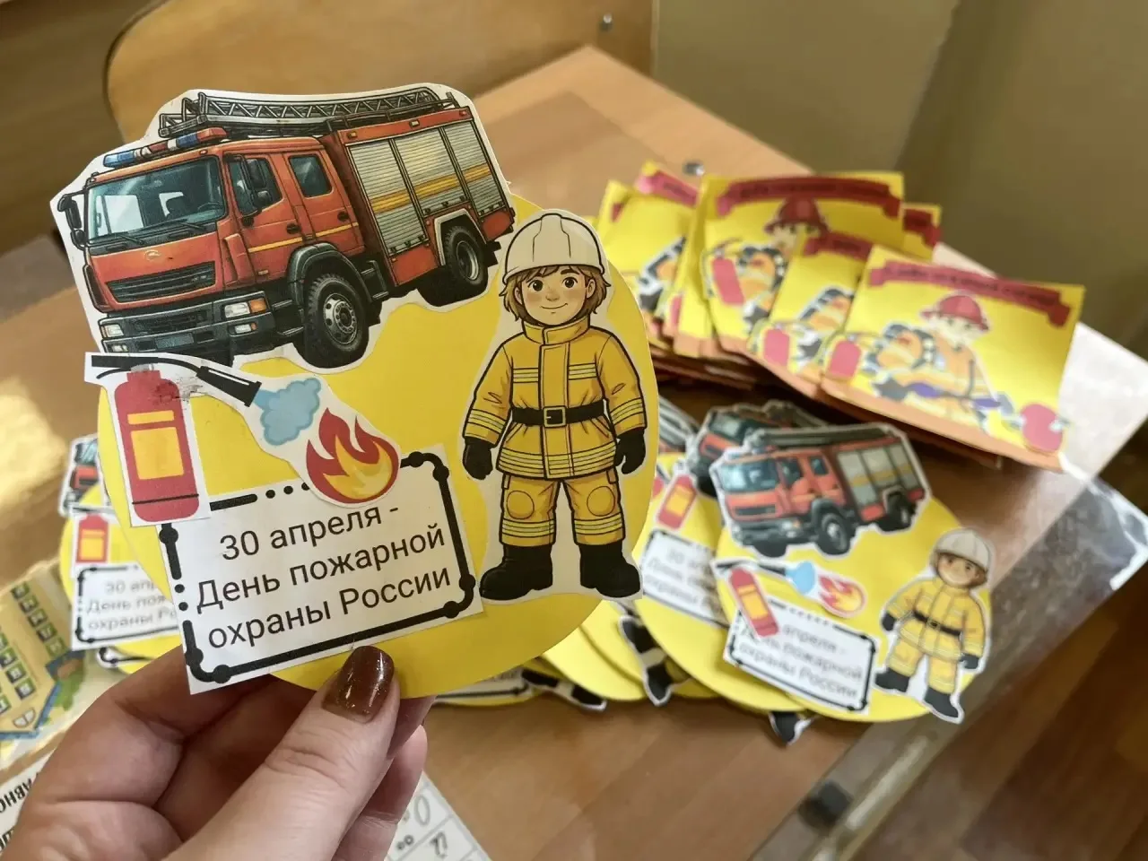 ✅Сегодня, 30 апреля, обучающиеся 2 класса МБОУ ХМР СОШ п. Луговской приняли участие в важном и трога