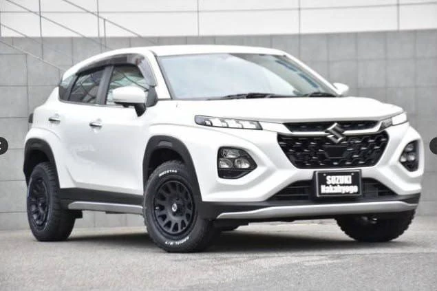 🇯🇵КУПИЛИ В ЯПОНИИ 🇯🇵

🌎SUZUKI FRONX 2026
•Аукцион S (новый автомобиль)
•Пробег 20 км
•1500cc, 1