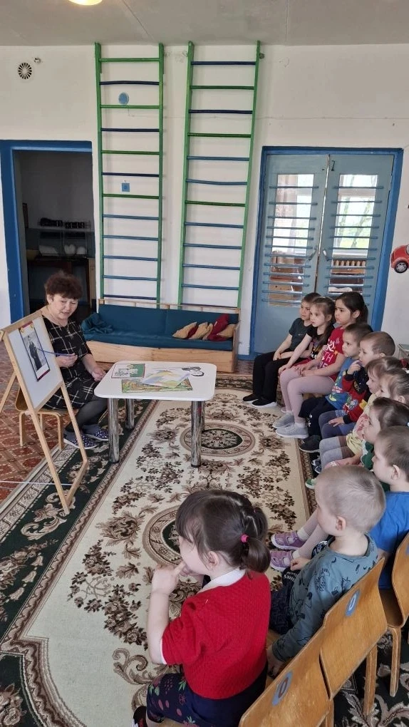 В нашем детскому саду  провели тематический час в честь дня рождения великого татарского поэта - Габ