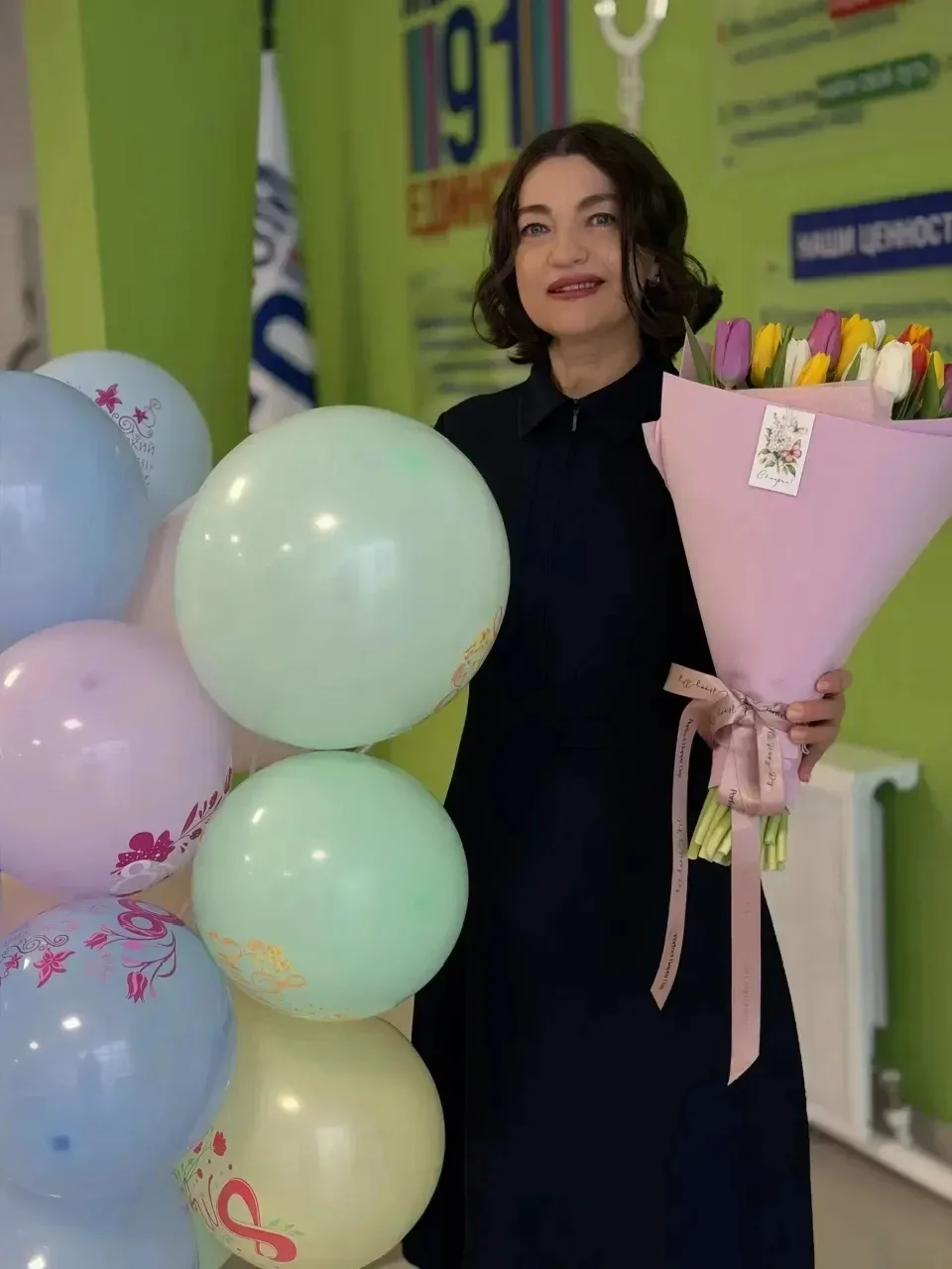 Доброе утро, уважаемые родители!
Поздравляю Вас с Днём России – главным государственным праздником н