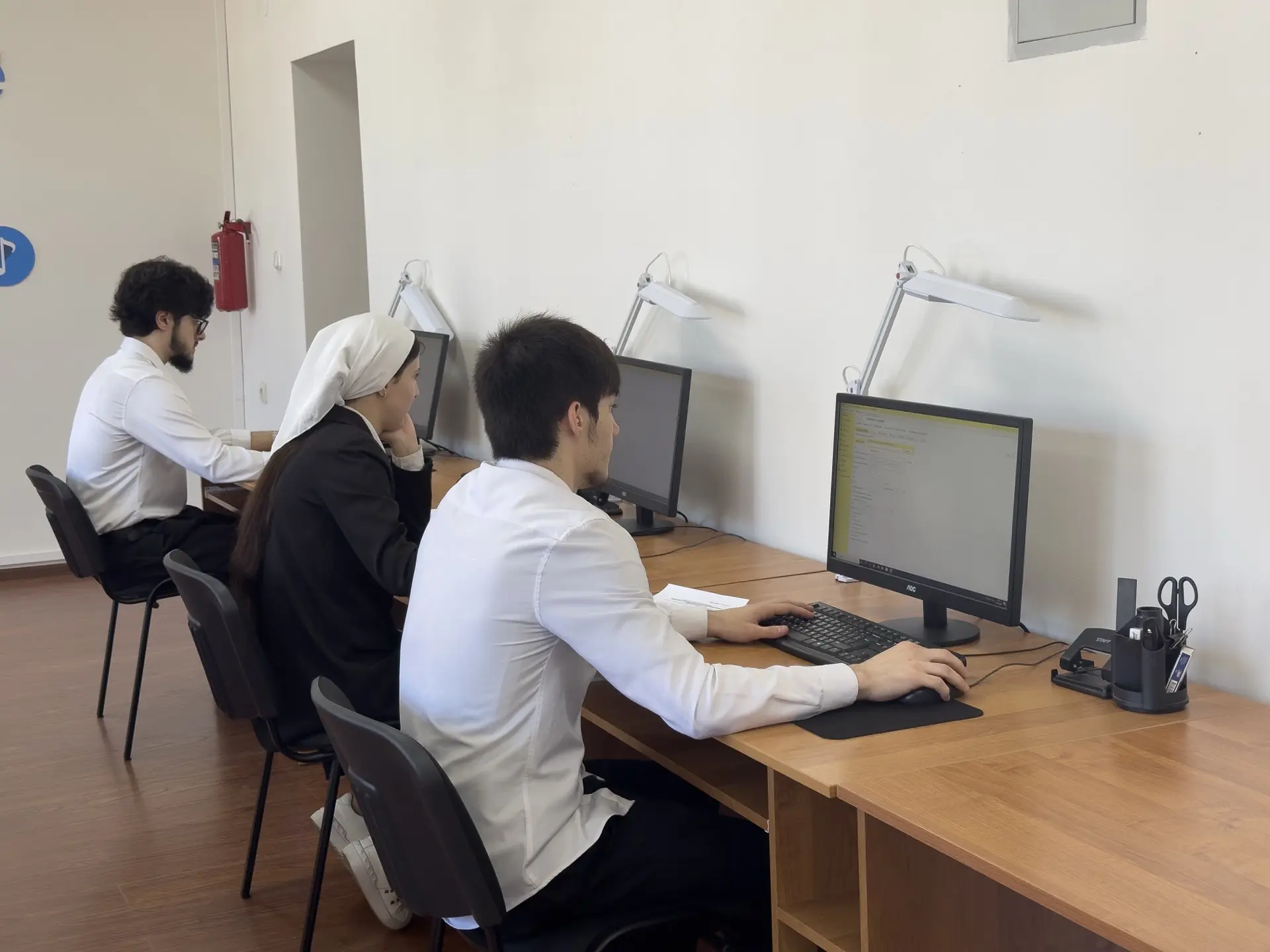 СТУДЕНТЫ ЧГПК ПРИНИМАЮТ УЧАСТИЕ В ГИА

Студенты Чеченского государственного педагогического колледжа