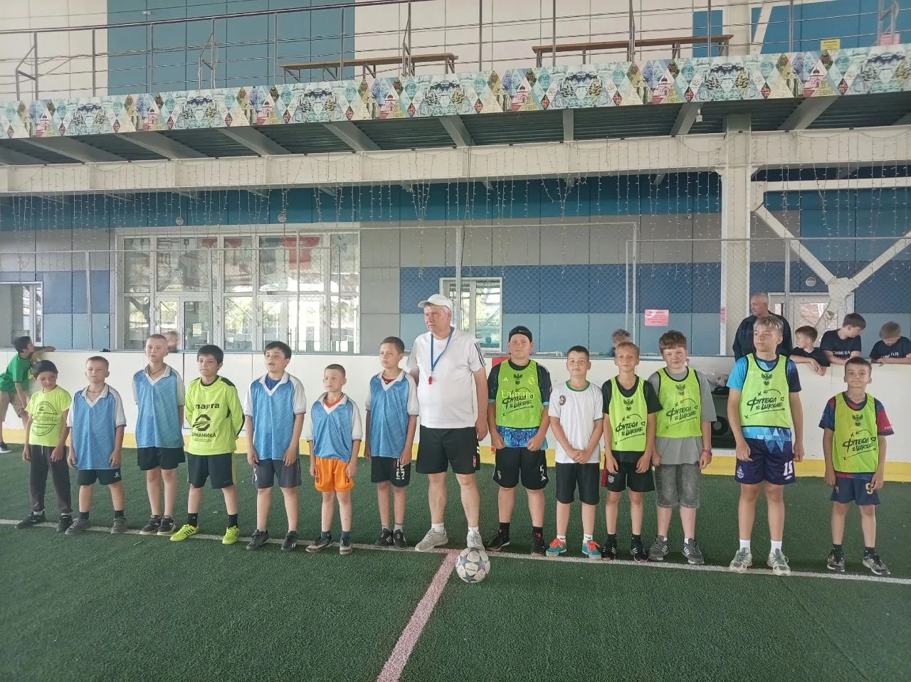 Наши - чемпионы! ⚽🥇

С огромной гордостью и радостью сообщаем: наша команда стала ПОБЕДИТЕЛЕМ🔥 в м