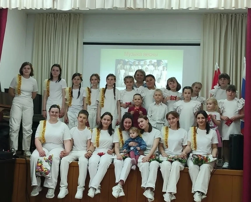 🎶Отчетный концерт «Музыка весны» в селе Веселовское🎶
На учебной площадке Детской школы искусств вы