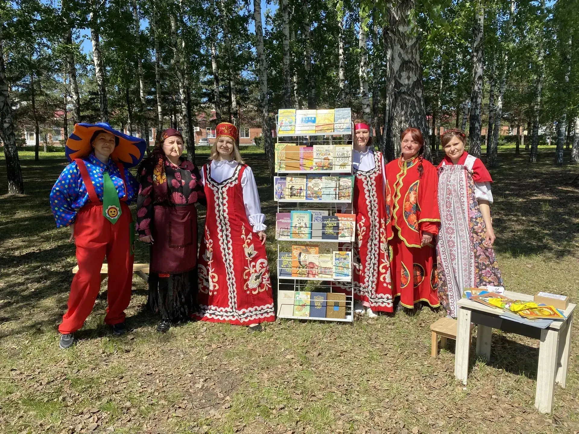 🎈 Большой праздник для маленьких друзей 🎈

1 июня парк «Центральный» г. Белово наполнился смехом и