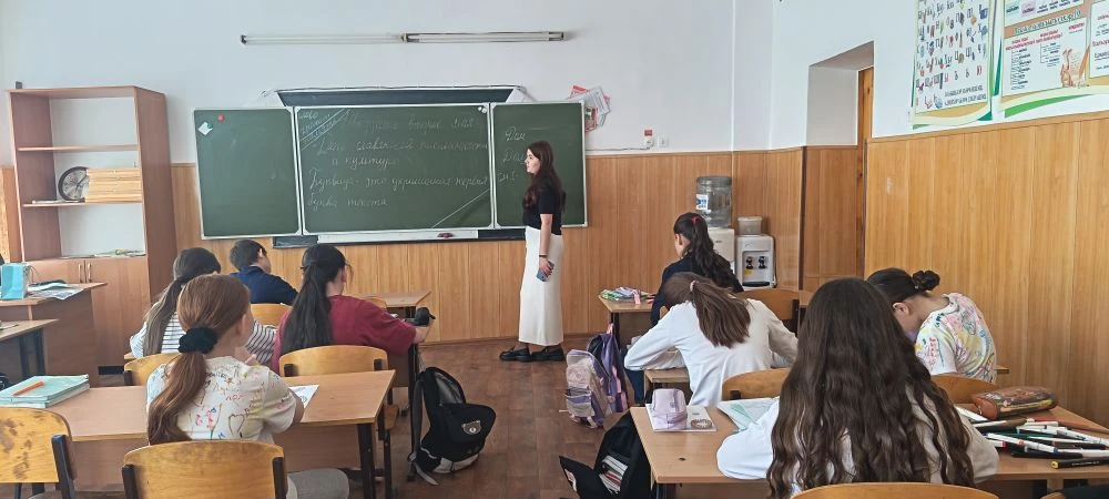 В 5 «А» классе прошел творческий мастер-класс «Буквица»

В преддверии Дня славянской письменности и 